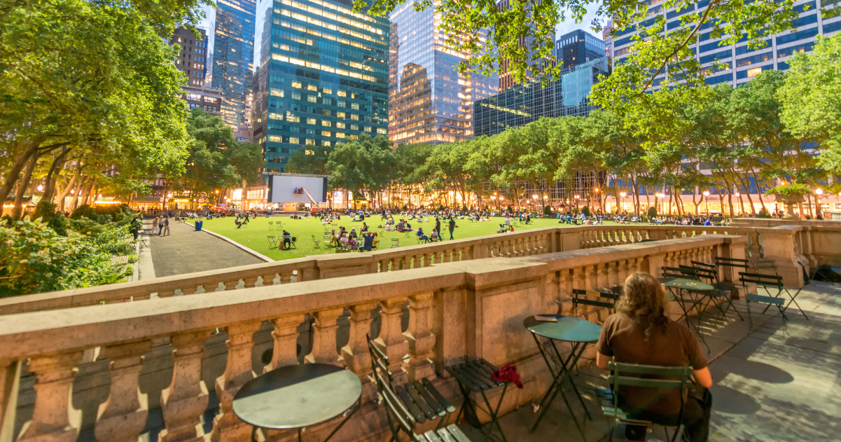 Al fresco dining experience in New York City.